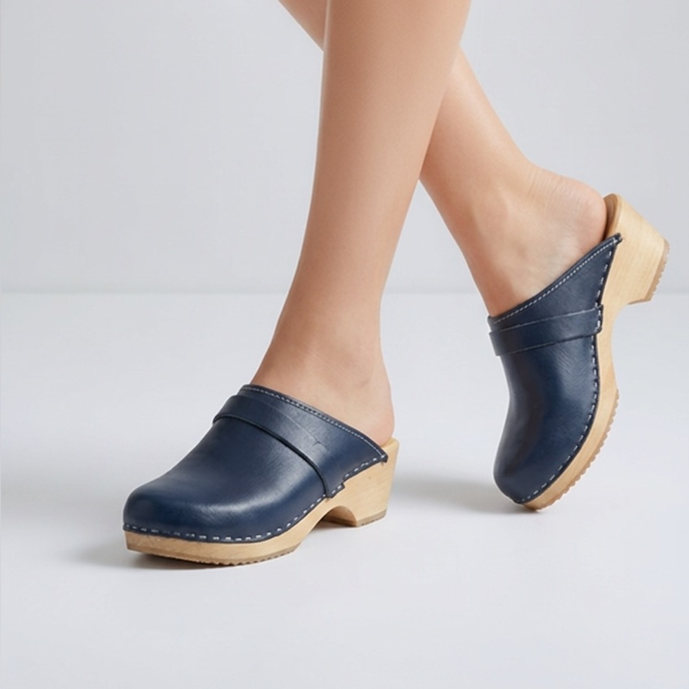 👡 Lotta From Stockholm Swedish Clogs Navy Blue Leather Wood Sole  41 (US 8–8.5)